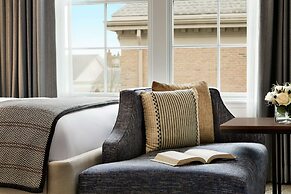 The Harpeth Franklin Downtown, Curio Collection by Hilton