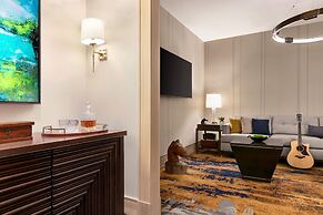 The Harpeth Franklin Downtown, Curio Collection by Hilton