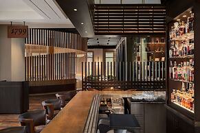 The Harpeth Franklin Downtown, Curio Collection by Hilton