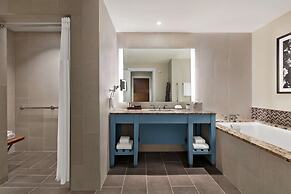 The Harpeth Franklin Downtown, Curio Collection by Hilton