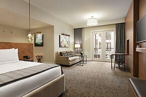 The Harpeth Franklin Downtown, Curio Collection by Hilton