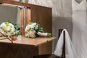 The Harpeth Franklin Downtown, Curio Collection by Hilton