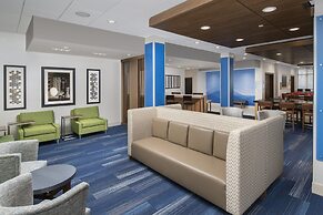 Holiday Inn Express & Suites Kingsland I-95-Naval Base Area by IHG