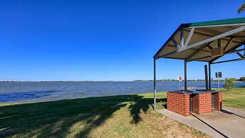 Lake Boga Caravan Park