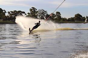 Lake Boga Caravan Park