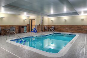 Fairfield Inn & Suites by Marriott Canton