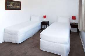 Pembroke Accommodation