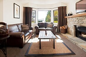 Pembroke Accommodation