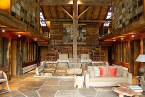 Domaine des Etangs, Auberge Collection