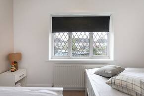 Astley 3 bedroom house