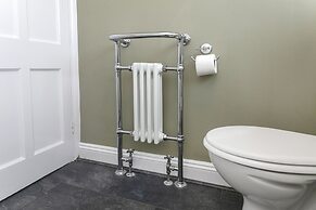 Astley 3 bedroom house