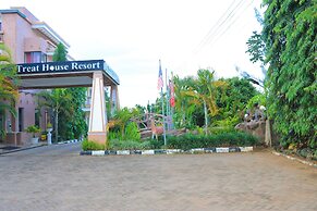 Treat House Resort