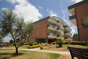 Isa Fiumicino Airport Residence