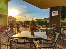 Isa Fiumicino Airport Residence