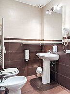 Isa Fiumicino Airport Residence