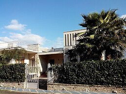 Villa Lazzari B&B Tra i due Mari