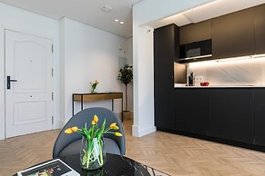 Feelathome Waldorf Suites Apartments