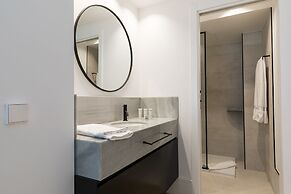 Feelathome Waldorf Suites Apartments