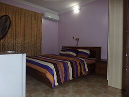 De Maria Inn Apartment