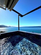 Qeparo Napolon Complex