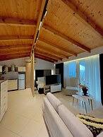 Qeparo Napolon Complex