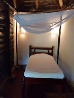 Ngari Hill Guest House & Campsite