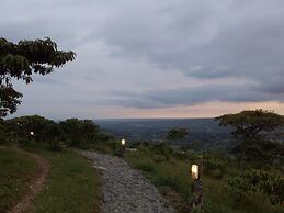 Ngari Hill Guest House & Campsite