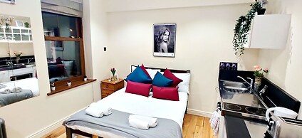 White's Row Resident