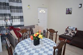 Justinn Apartments