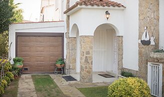 Villa 50m from the beach in Cambrils TH 11