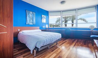 Luxury Beachfront Villa in Tarragona TH 63