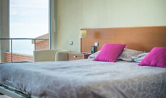 Luxury Beachfront Villa in Tarragona TH 63