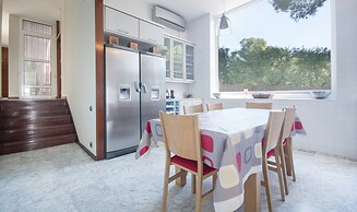 Luxury Beachfront Villa in Tarragona TH 63