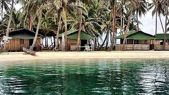 Cabins in Chichime Island