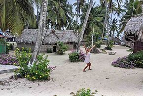 Cabins on paradise San Blas island