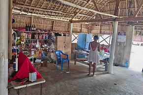 Cabins on paradise San Blas island