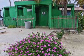 Cabins on paradise San Blas island