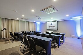 SLAVIERO Curitiba Aeroporto