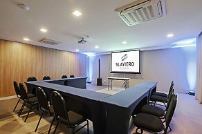 SLAVIERO Curitiba Aeroporto