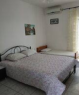 Paschalia Sea View Studios