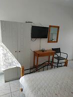 Paschalia Sea View Studios