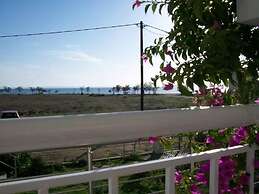 Paschalia Sea View Studios