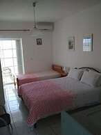 Paschalia Sea View Studios