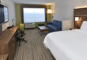 Holiday Inn Express & Suites Madisonville by IHG