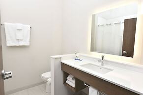 Holiday Inn Express & Suites Madisonville by IHG