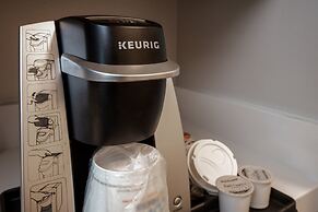 Holiday Inn Express & Suites Beloit by IHG