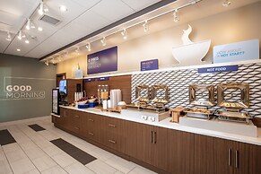 Holiday Inn Express & Suites Beloit by IHG