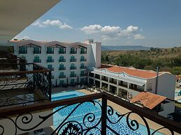 Hotel Majam's Resort