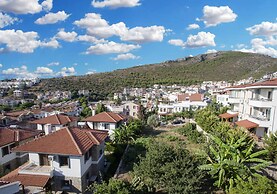 Pharos Boutique Hotel