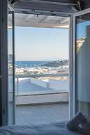 The Corfos Hills House